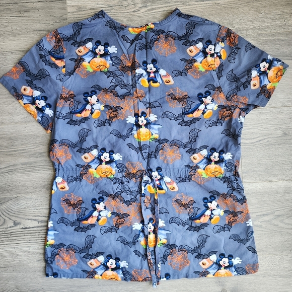 Disney Scrub Top Halloween Vampire Mickey Mouse Women's Medium M Grey Tie Back - Picture 2 of 8